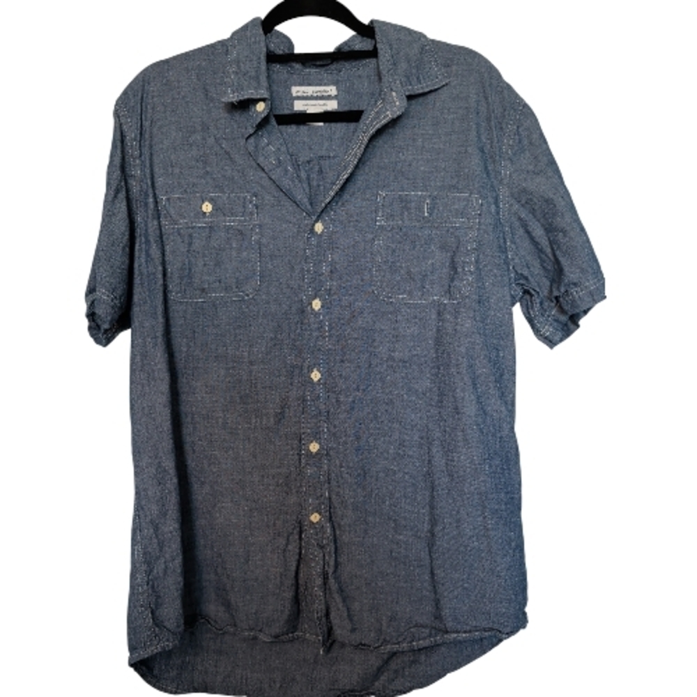 Amazon Essentials Men's Casual Blue Button Down Shirt